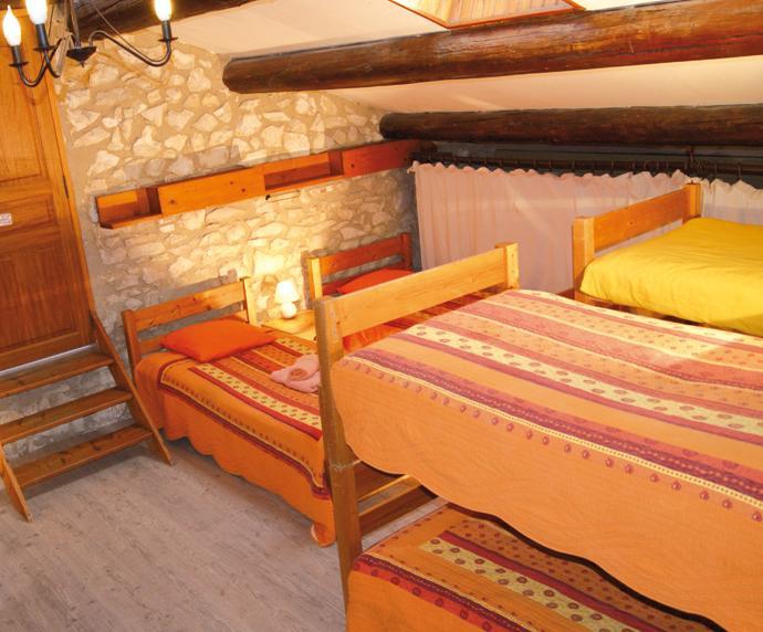 Mas Des Vertes Rives Bed and Breakfast Châteauneuf-de-Gadagne Buitenkant foto
