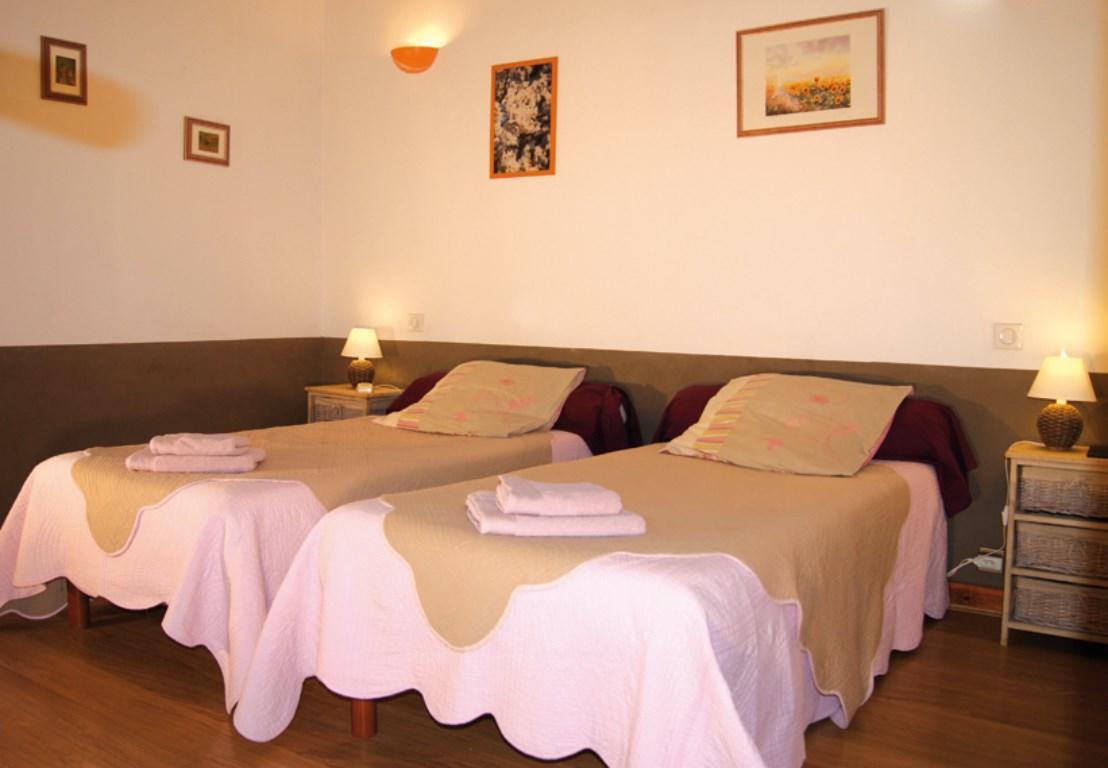 Mas Des Vertes Rives Bed and Breakfast Châteauneuf-de-Gadagne Buitenkant foto